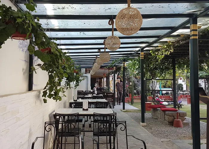 Zostel Hostel *